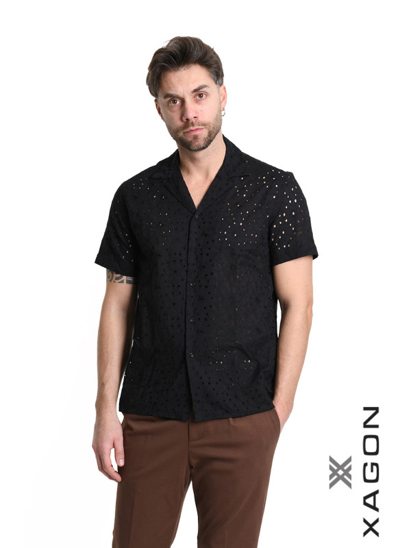 Embroidered perforated cotton short-sleeve shirt with bowling collar